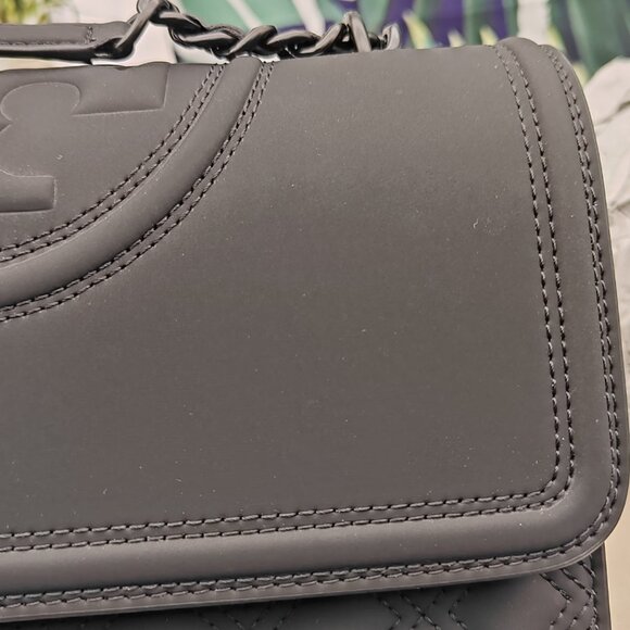 Tory Burch Fleming Shoulder bag - Picture 14 of 15